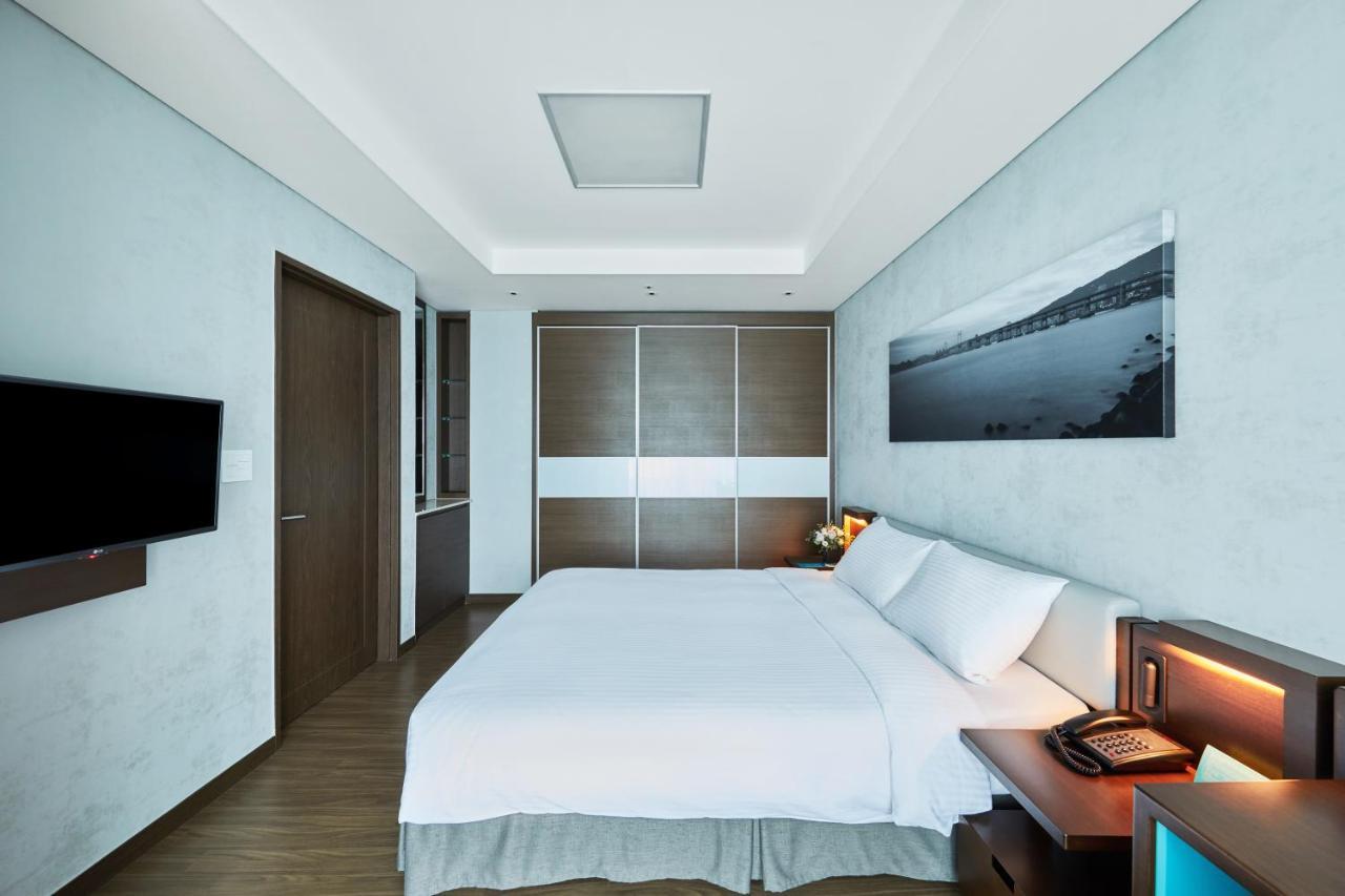 Felix By Stx Hotel & Suite Busan Extérieur photo