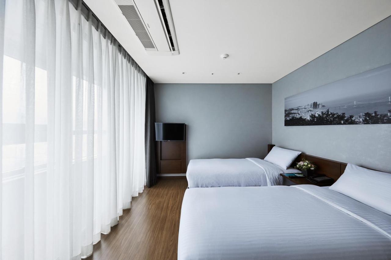 Felix By Stx Hotel & Suite Busan Extérieur photo