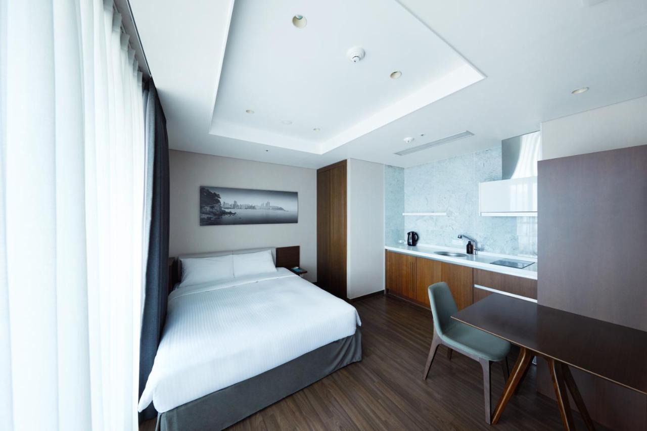 Felix By Stx Hotel & Suite Busan Extérieur photo