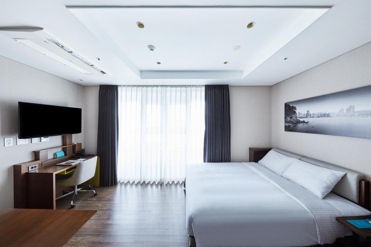 Felix By Stx Hotel & Suite Busan Extérieur photo