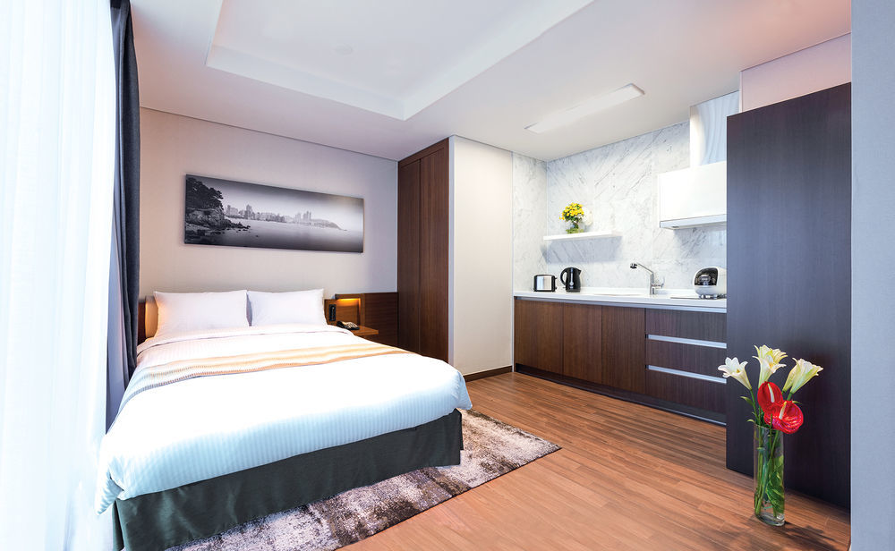 Felix By Stx Hotel & Suite Busan Extérieur photo