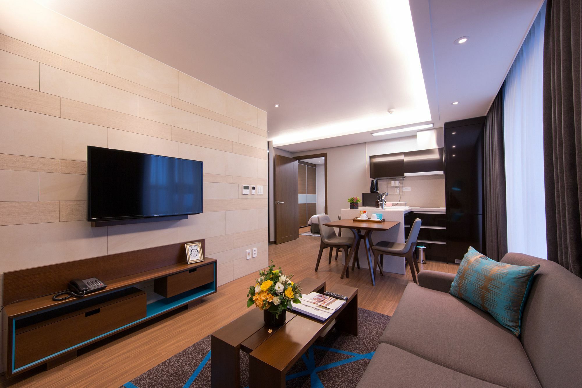 Felix By Stx Hotel & Suite Busan Extérieur photo
